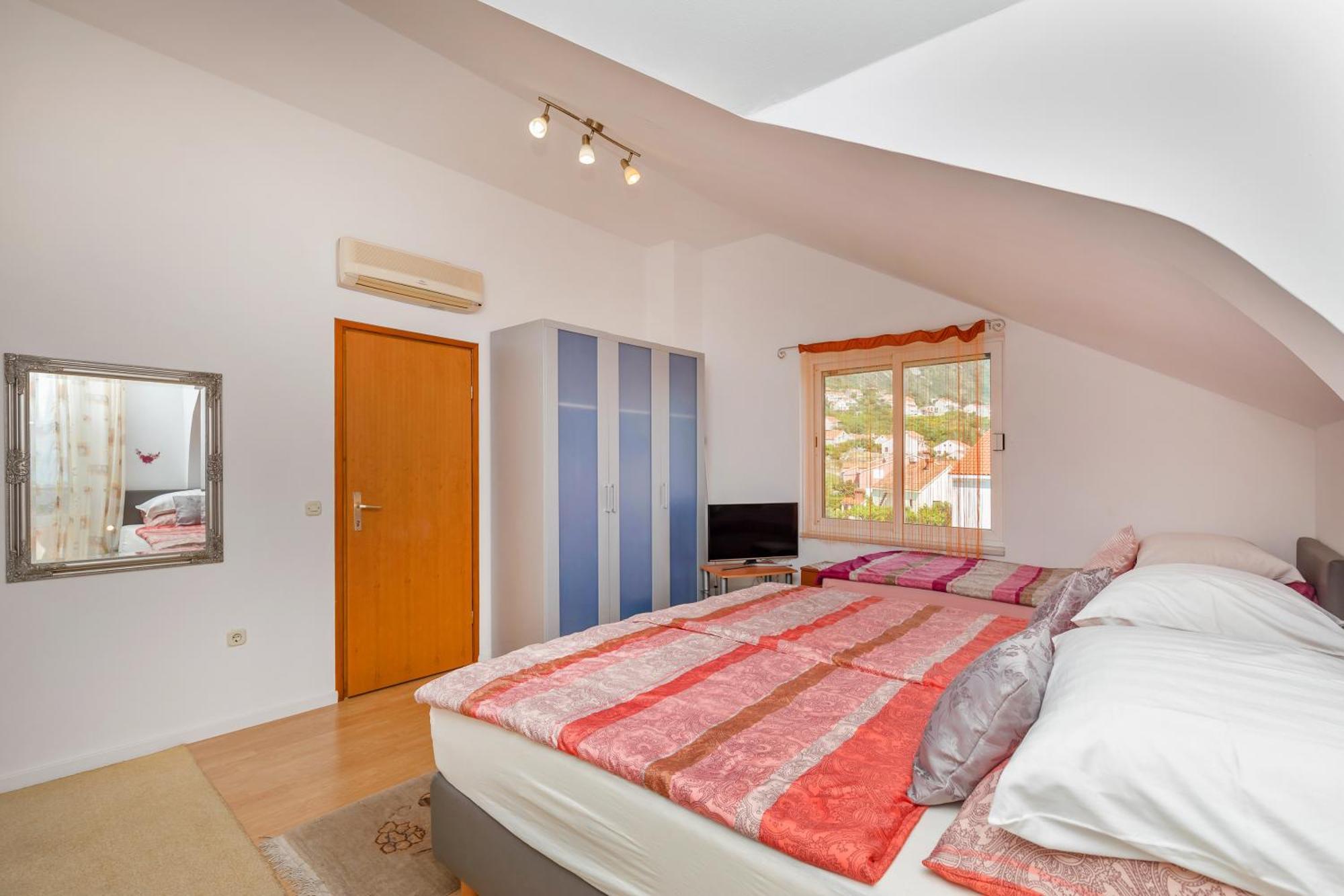 מליני Apartmani Galic 2 מראה חיצוני תמונה
