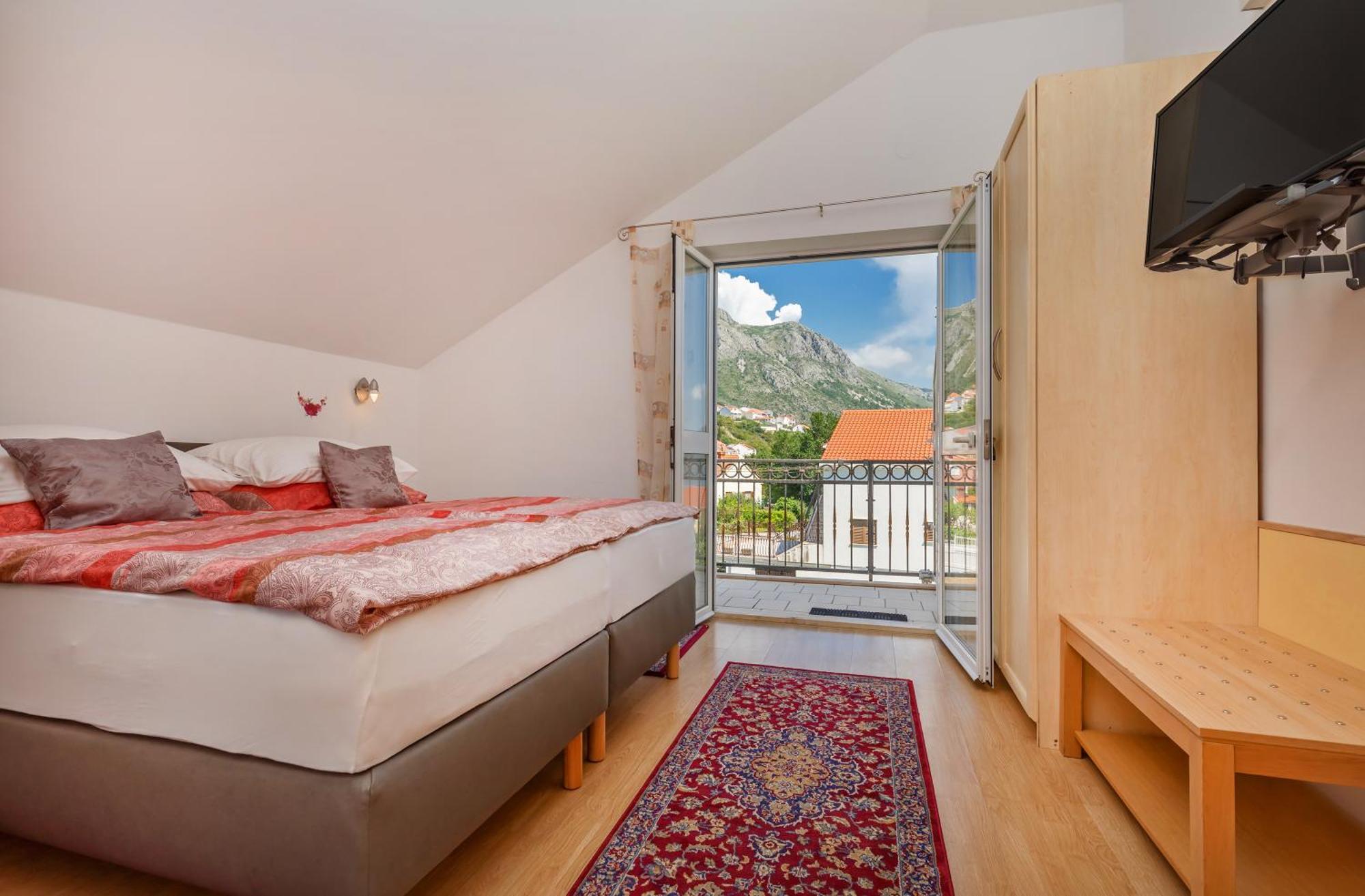 מליני Apartmani Galic 2 מראה חיצוני תמונה